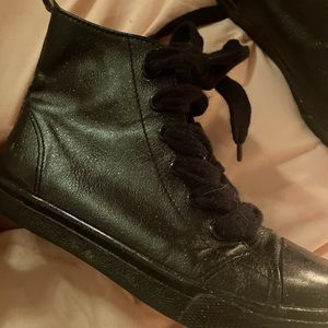 New cat and jack high tops